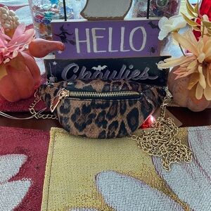 Leopard Print Multi-function Bag w gold chain & front zipper Approx. 7x3 $12 NWT